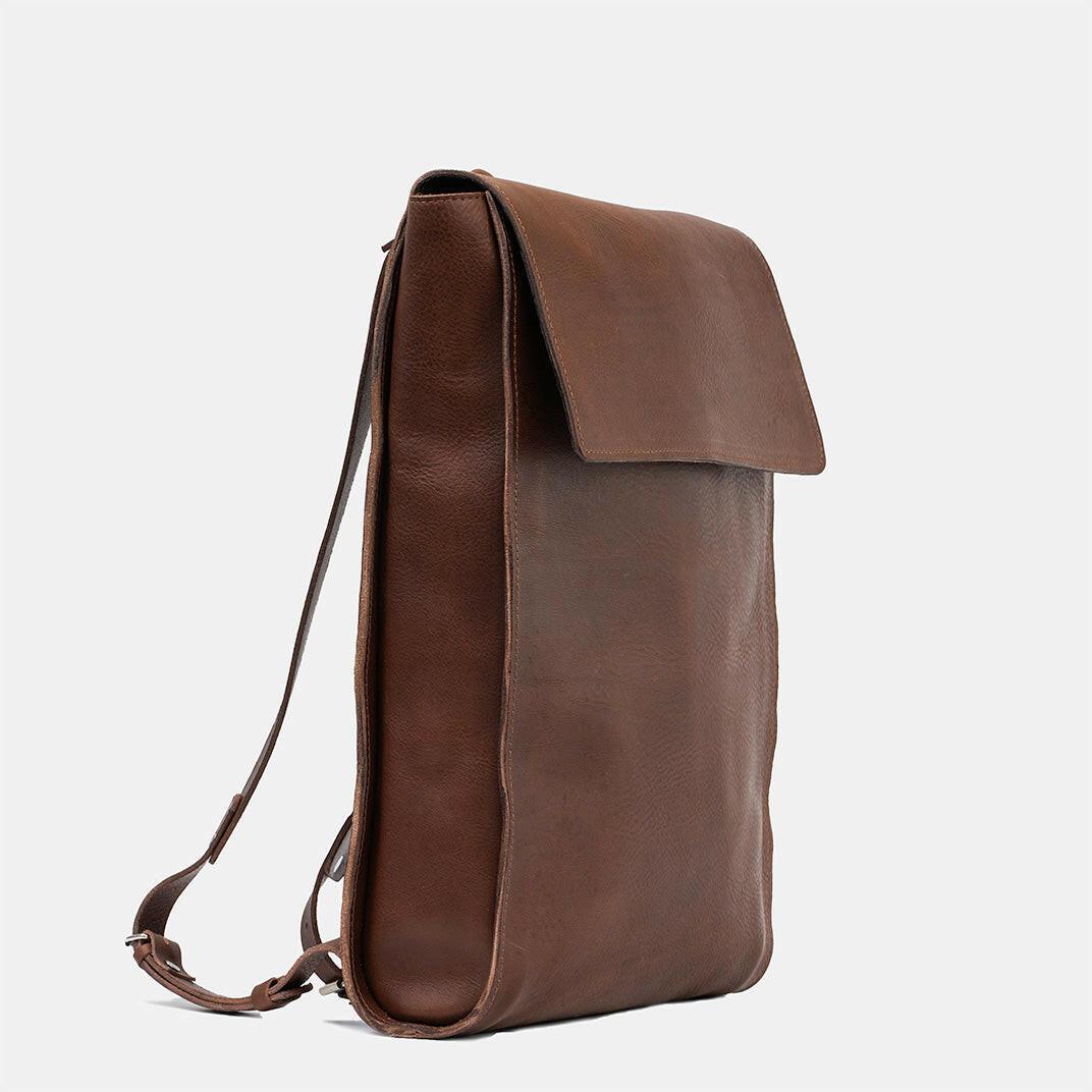 Leder-MacBook-Rucksack – The Minimalist (Mahagoni) - nature-leather.de