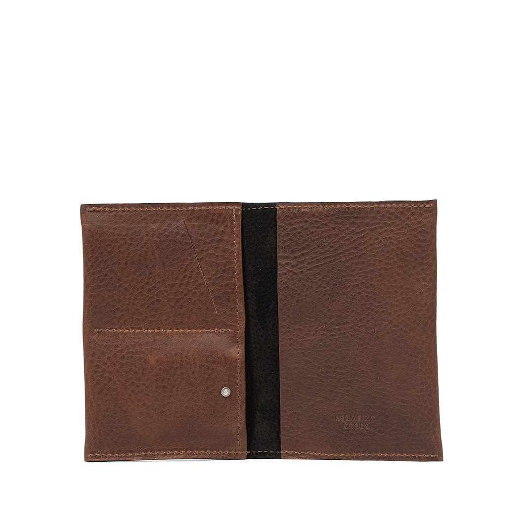 Leder AirTag Passport Holder 2.0 - nature-leather.de