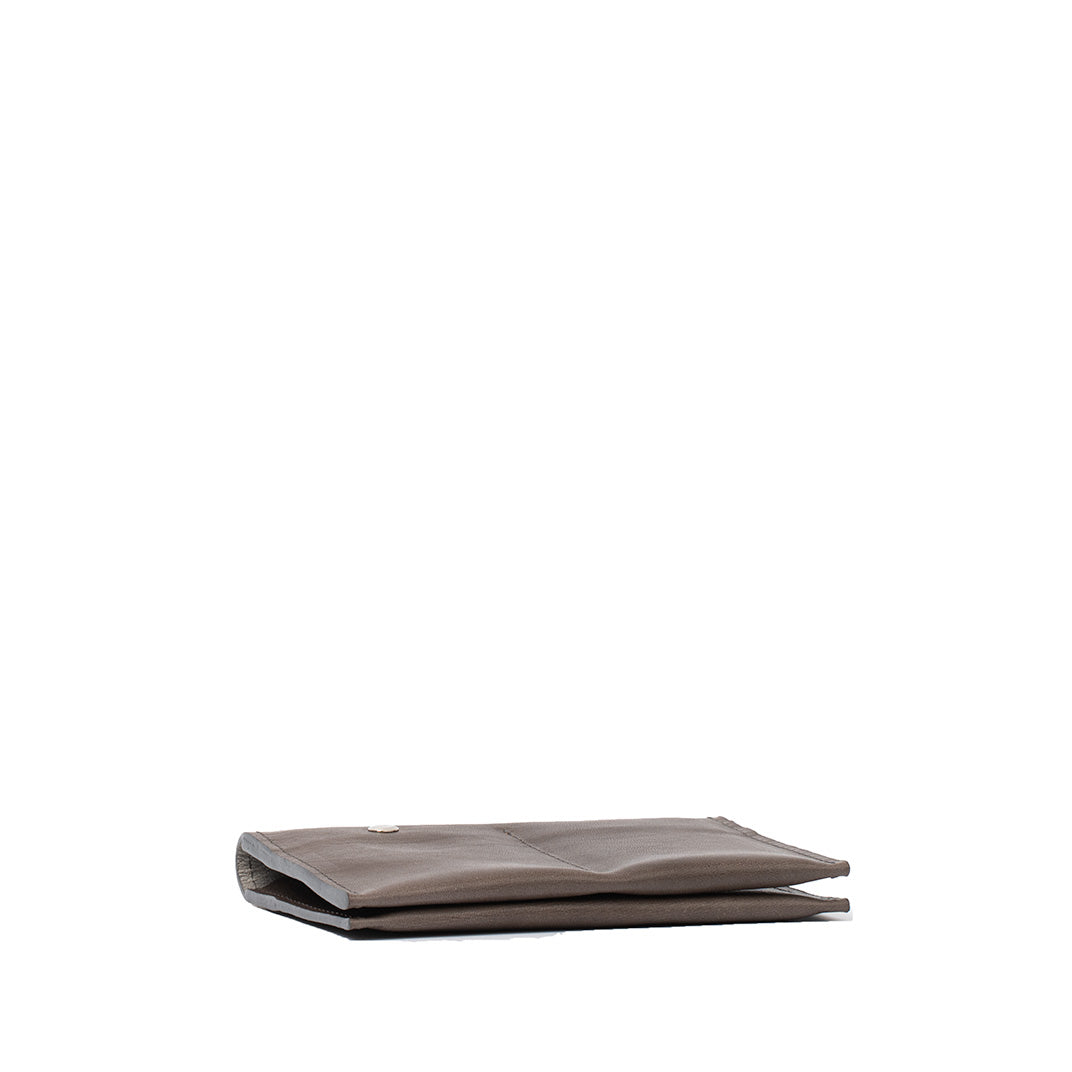 Leder AirTag Passport Holder 2.0 - nature-leather.de